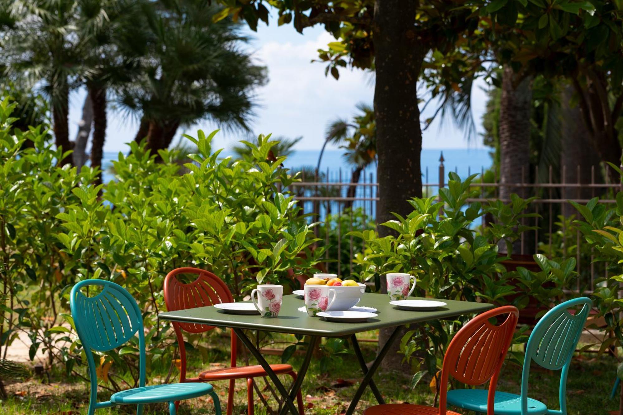 Villa Rappis อิมเปรีอา ภายนอก รูปภาพ